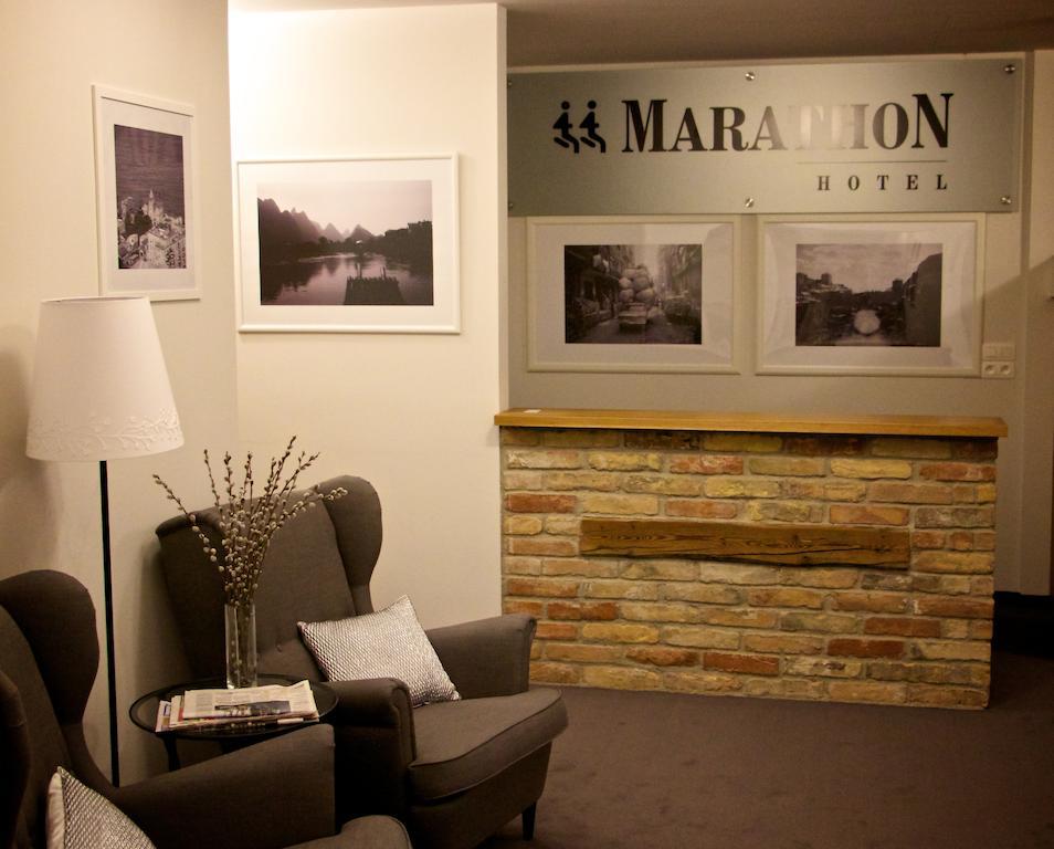 Hotel Marathon Senec Exteriör bild